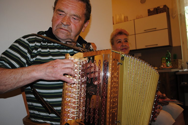 Nový obýváček na Harmonii