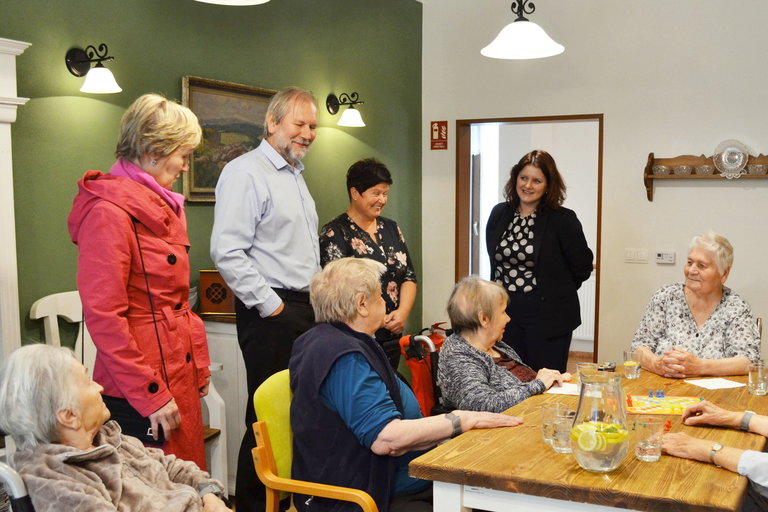 Ministryně Maláčová navštívila domovy Diakonie Vsetín