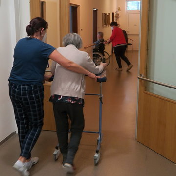 Od 12.10. platí v našich domovech pro seniory zákaz návštěv 