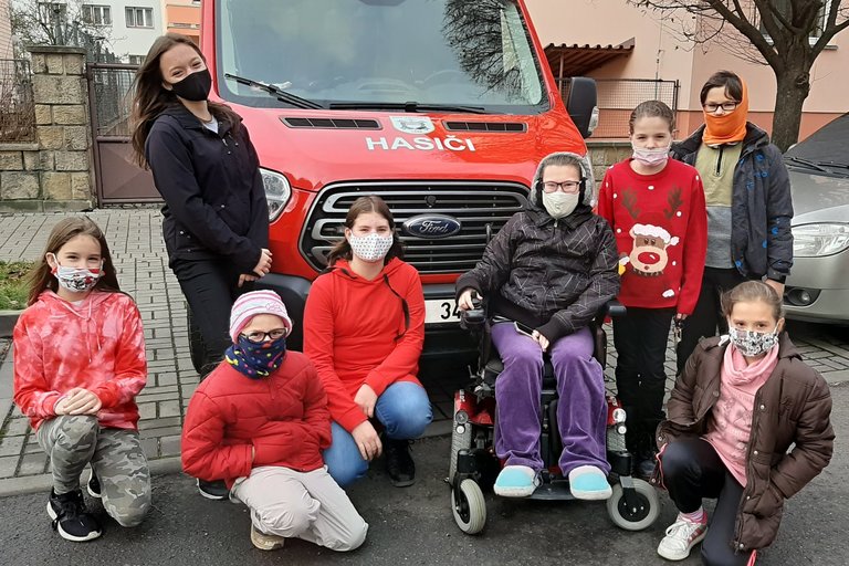 Vánoční Krabice od bot potěší na čtyři stovky dětí na Vsetínsku!