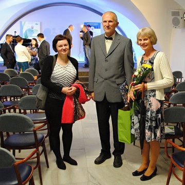 V. Pavlůsek s manželkou a koordinátorkou dobrovolnictví Diakonie Vsetím Silvií Sušňovou 
