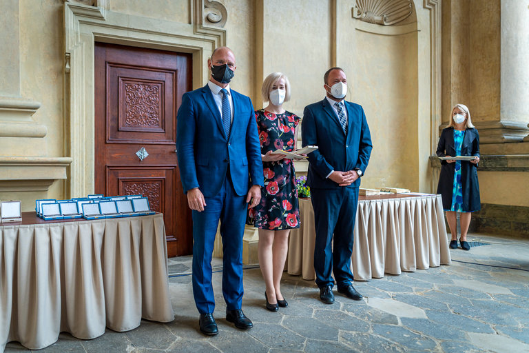 Marta Doubravová převzala medaili MŠMT