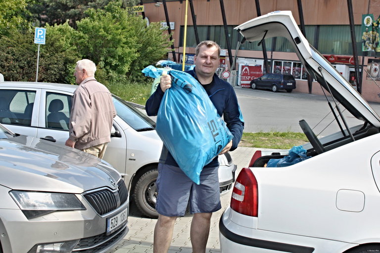 Darujte nevyužité věci, pomůžete lidem a ulehčíte přírodě 