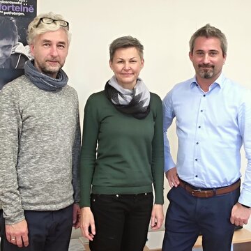 Snímky soutěžících vyhodnotili Robert Goláň (patron soutěže) a Pavel Bartoň (porotce soutěže).