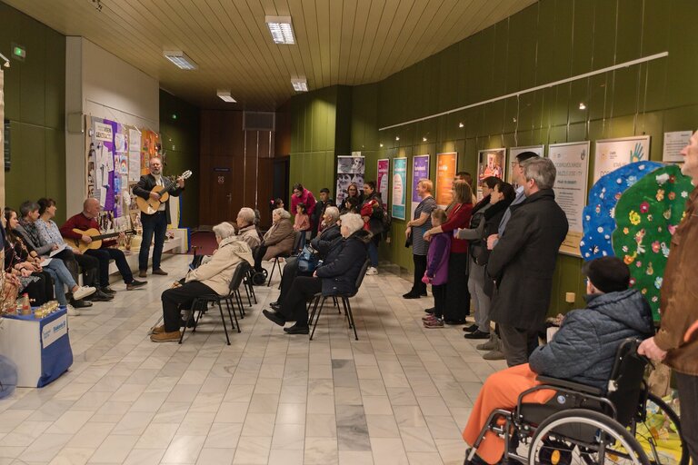 Společnost přátelská všem generacím 2022