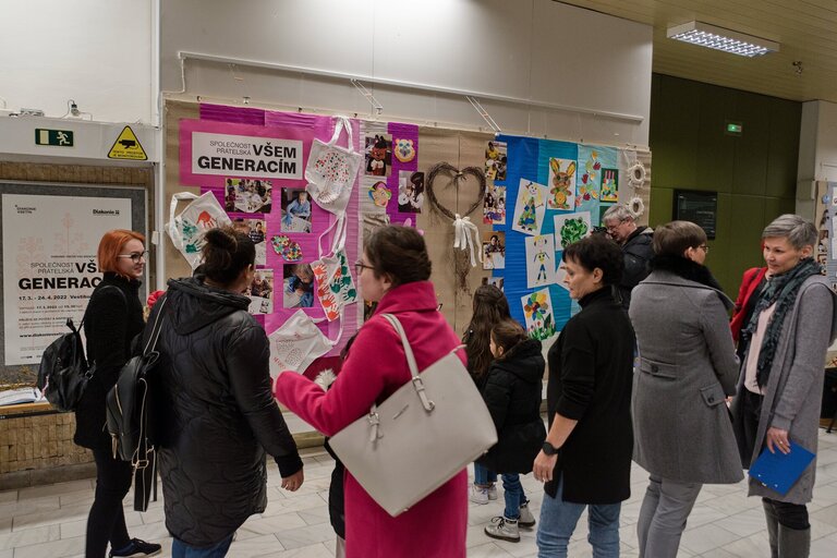Společnost přátelská všem generacím 2022