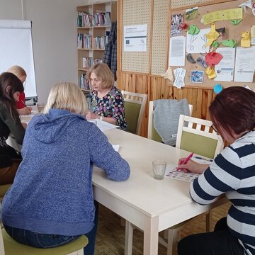 Pracujeme na tom, aby maminky měly zaměstnání, naučily se vyřizovat potřebné záležitosti na úřadech