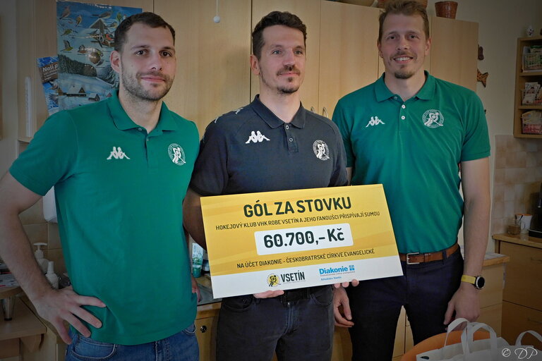 Hokejová šedesátka pro Diakonii Vsetín