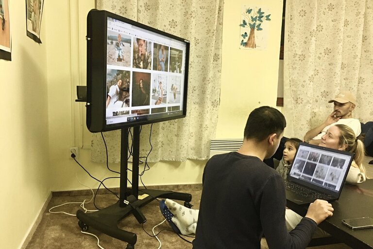 Fotograf Ladislav Rostaš rozdával v Rubikonu povzbuzení